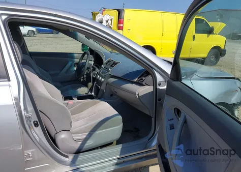 2010 Toyota Camry Le из США, поврежденный, VIN 4T4BF3EK9AR015479